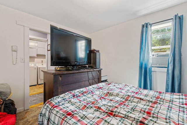 13207 Clapper Hollow Rd, Rockbridge, OH 43149 - bedroom featuring washer and clothes dryer