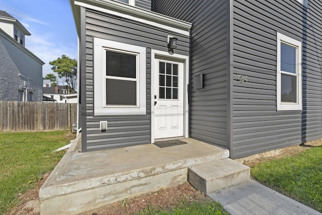 view of property entrance