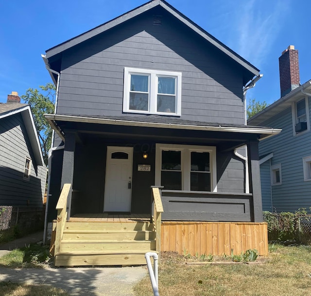 view of front of property featuring a porch