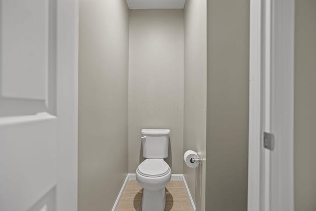 bathroom featuring toilet