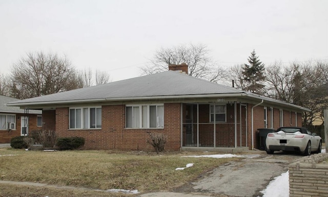 view of front of property featuring cooling unit