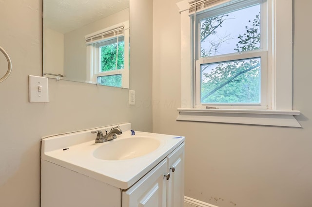737 S Richardson Ave, Columbus, OH 43204 - bathroom featuring vanity