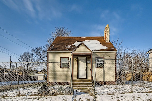 191 S Eureka Ave, Columbus, OH 43204 - view of front of home with entry steps and a chimney