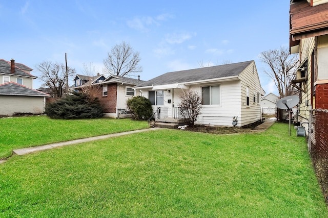 1328 Kent St, Columbus, OH 43205 - view of front of home featuring a front lawn