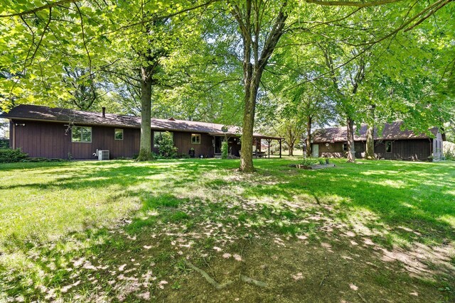1980 Walker Lake Rd, Ontario, OH 44906 - view of yard with cooling unit
