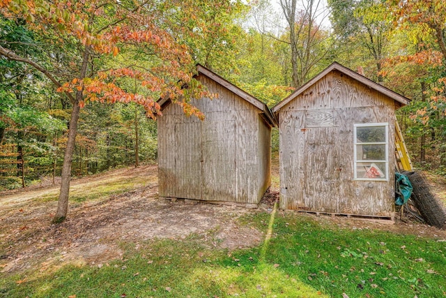 view of outbuilding