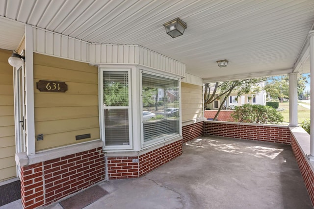 view of patio / terrace with a porch