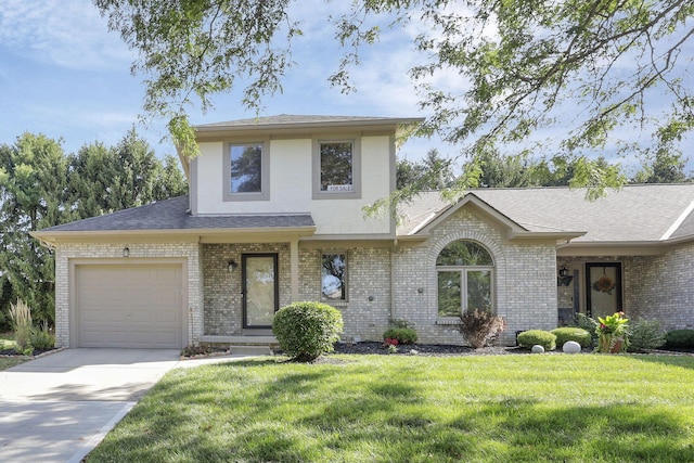 view of front of house featuring a garage and a front yard