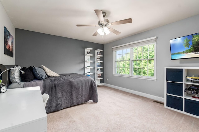 bedroom featuring carpet flooring and ceiling fan