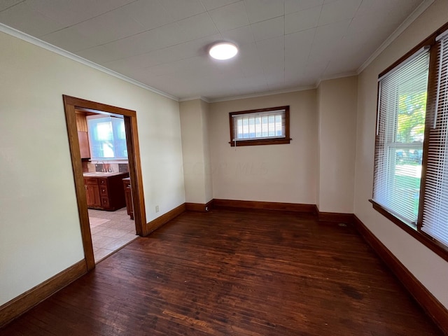 196 N Terrace Ave, Columbus, OH 43204 - photo 8