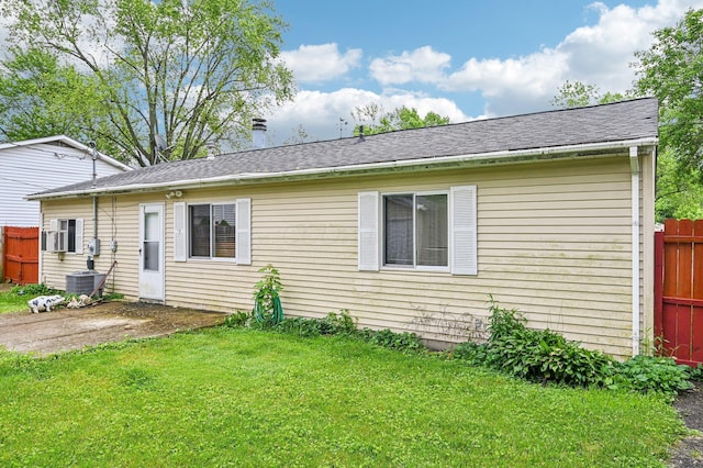 5010 Chipman Dr, Columbus, OH 43232 - back of property featuring a patio and central AC unit