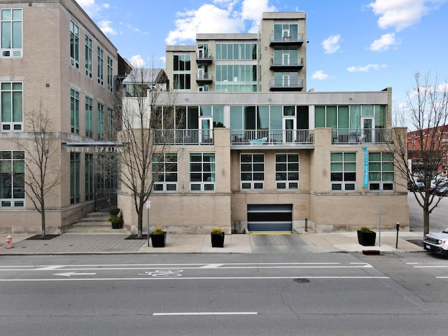 60 E Spring St Unit 105, Columbus, OH 43215 - view of apartment building / complex