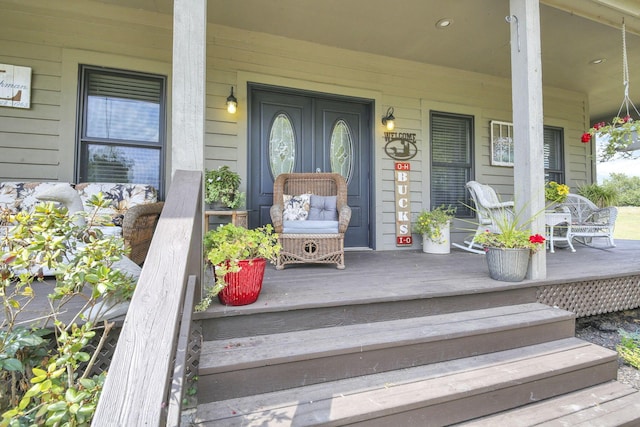 property entrance with a porch