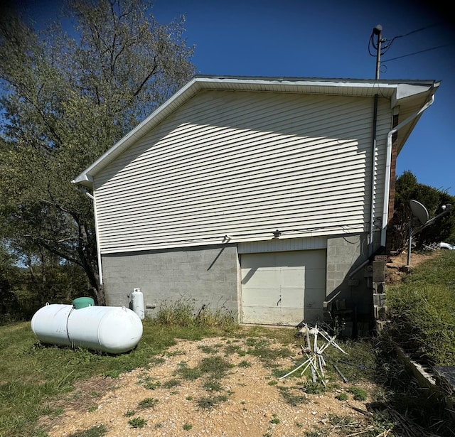 view of side of property