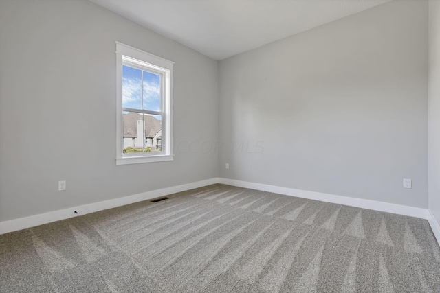 13917 Fantasy Way, Pickerington, OH 43147 - unfurnished room featuring carpet floors