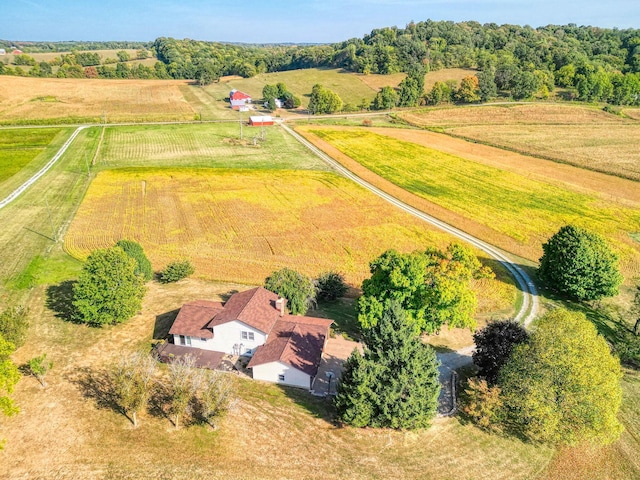 birds eye view of property featuring a rural view