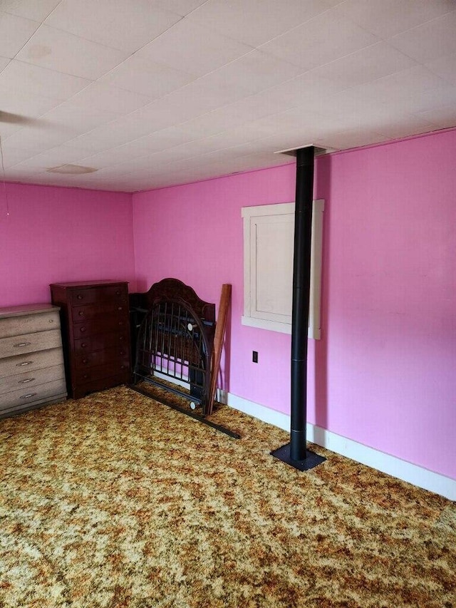 unfurnished bedroom featuring carpet floors