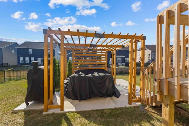 view of patio featuring a pergola