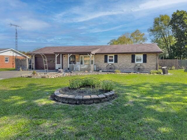 279 Eastview Dr, Urbana OH, 43078, 3 bedrooms, 1.5 baths house for sale