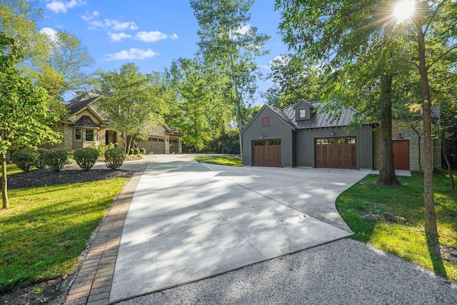 view of front of house with a front yard