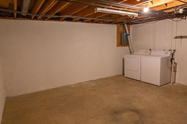 basement featuring washing machine and dryer