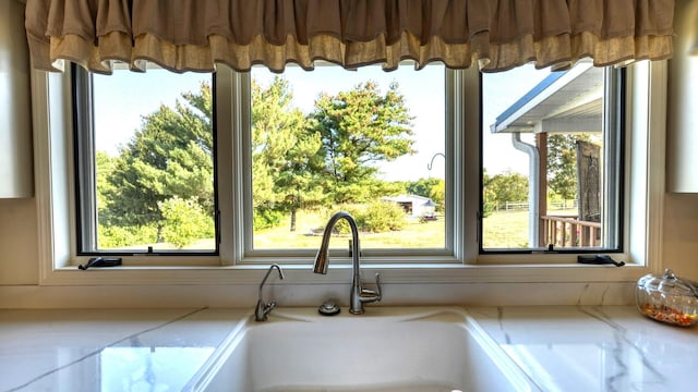 room details featuring sink