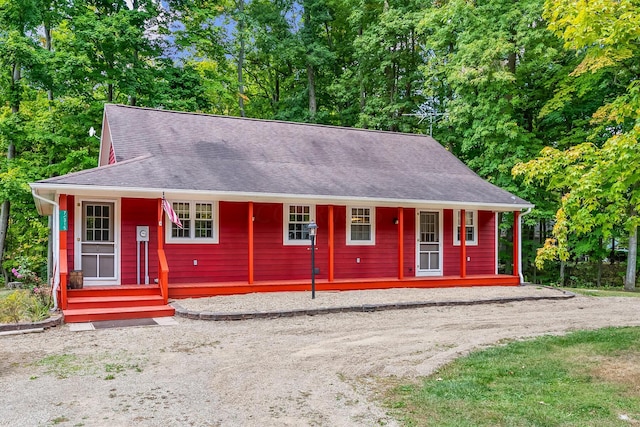 view of front of house with a porch