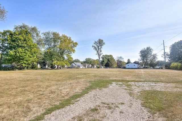 702 Coshocton Ave, Mount Vernon, OH 43050 - view of yard