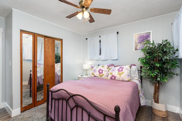3611 Gerbert Rd, Columbus, OH 43224 - bedroom featuring french doors, ornamental molding, baseboards, a textured ceiling, and ceiling fan