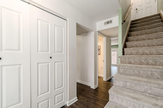 Listing photo 3 for 2804 Downing Way Unit 38, Columbus OH 43221