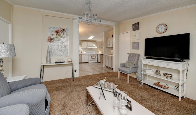 carpeted living room featuring a chandelier, a textured ceiling, and crown molding