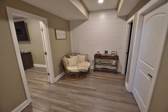 living area with light wood-type flooring