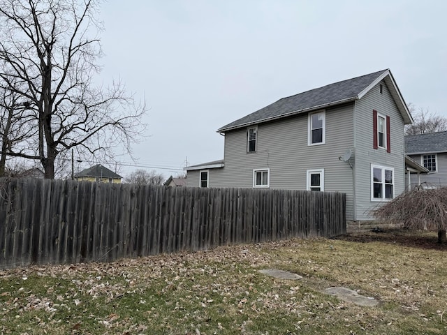 view of side of property