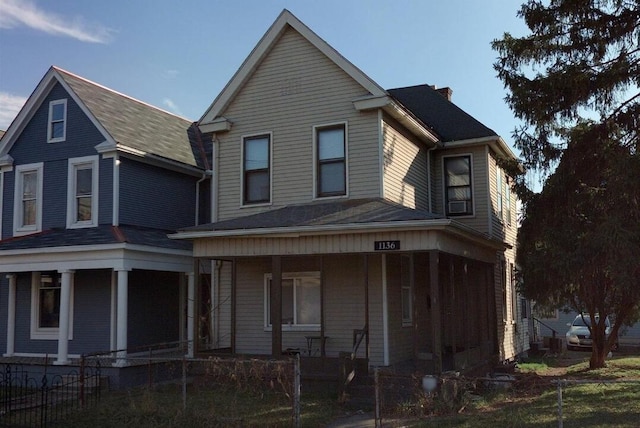 view of front of property with a porch