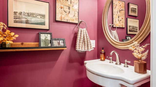 bathroom with sink