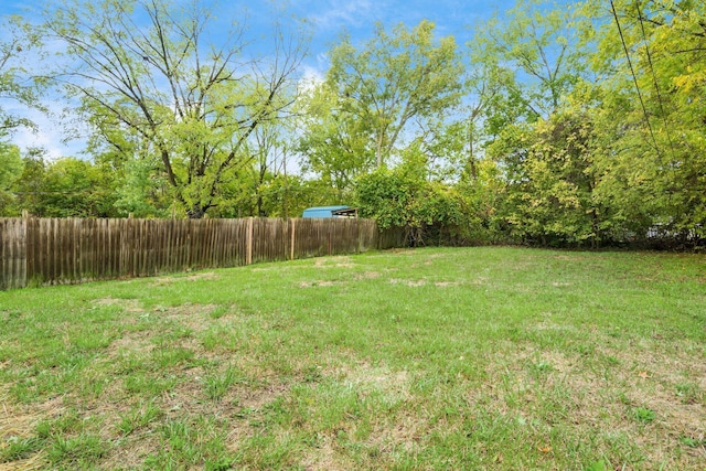 2789 Berrell Ave, Columbus, OH 43211 - view of yard