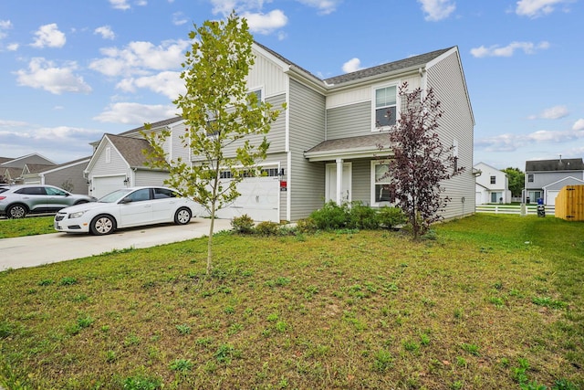 view of front of property featuring a front lawn