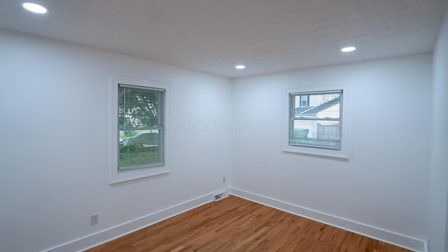 5858 Cummington Ct, Columbus, OH 43213 - photo 22