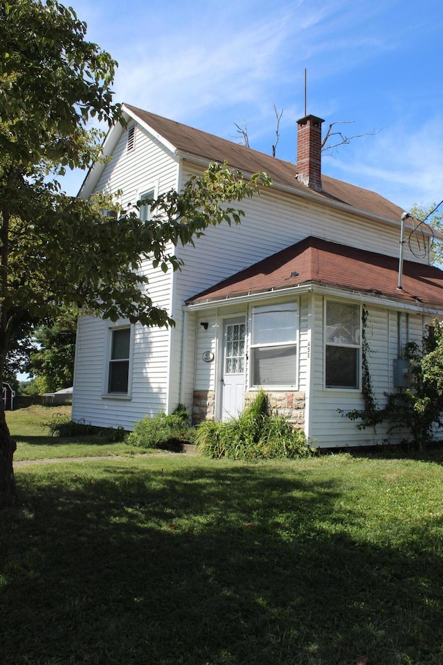 Listing photo 2 for 451 Mill St, Utica OH 43080