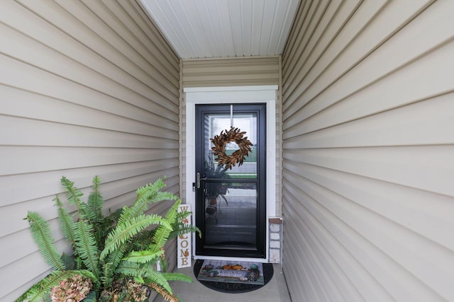 view of property entrance