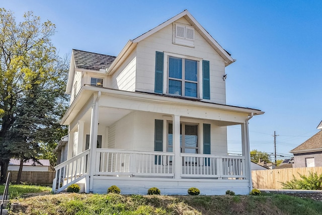 view of front of home featuring covered porch