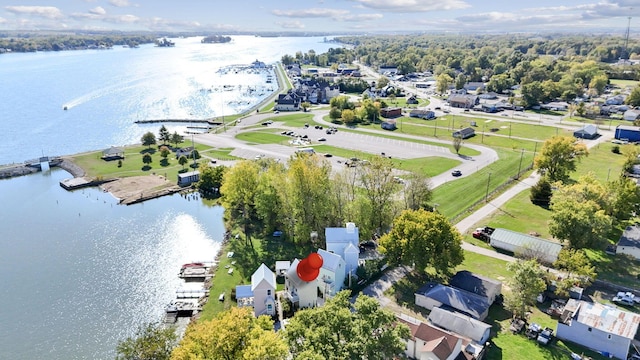 bird's eye view with a water view