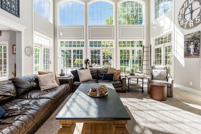 sunroom / solarium with a healthy amount of sunlight