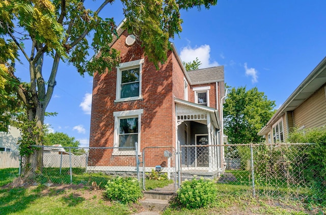 view of front of house