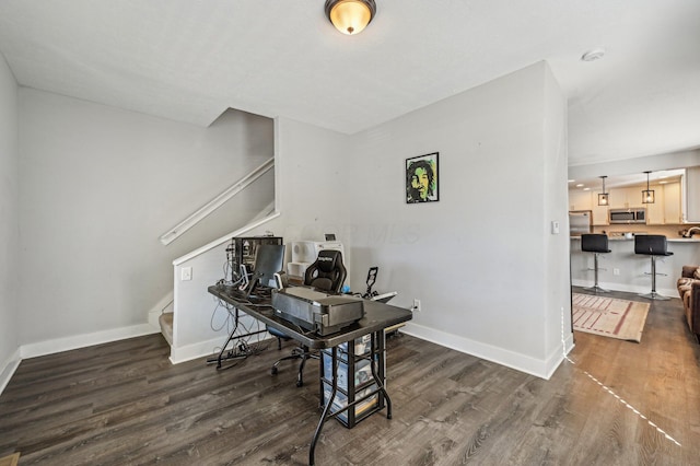 office area with dark hardwood / wood-style floors