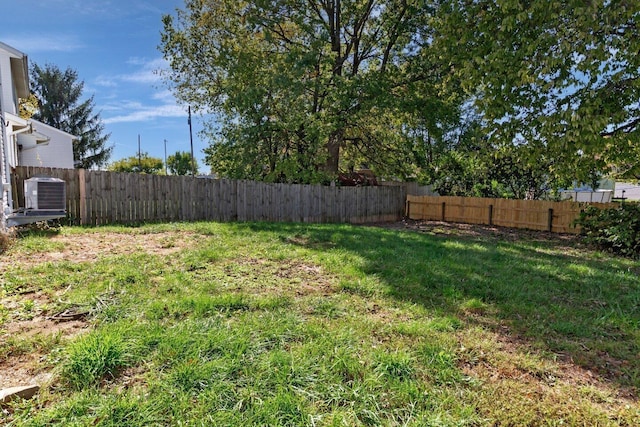 view of yard featuring central AC