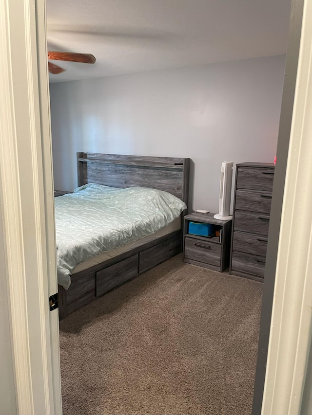 bedroom featuring carpet flooring and ceiling fan