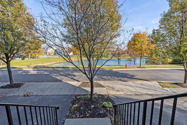 view of yard with a water view