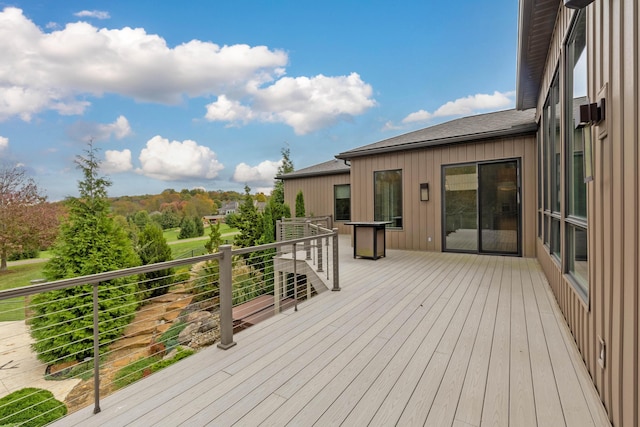 17311 Gambier Rd, Mount Vernon, OH 43050 - view of wooden deck