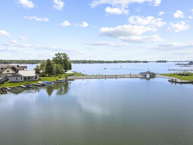 view of water feature